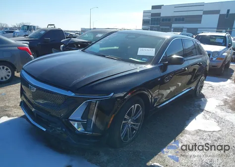 2024 Cadillac Lyriq Luxury W/1Sc from USA, damaged, VIN 1GYKPPRL7RZ141502